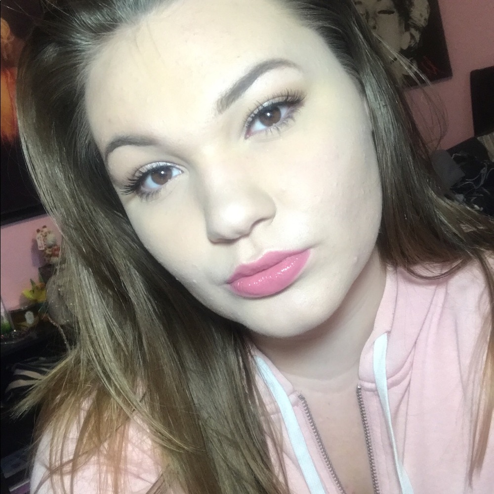 Meet your Posher, Jenna